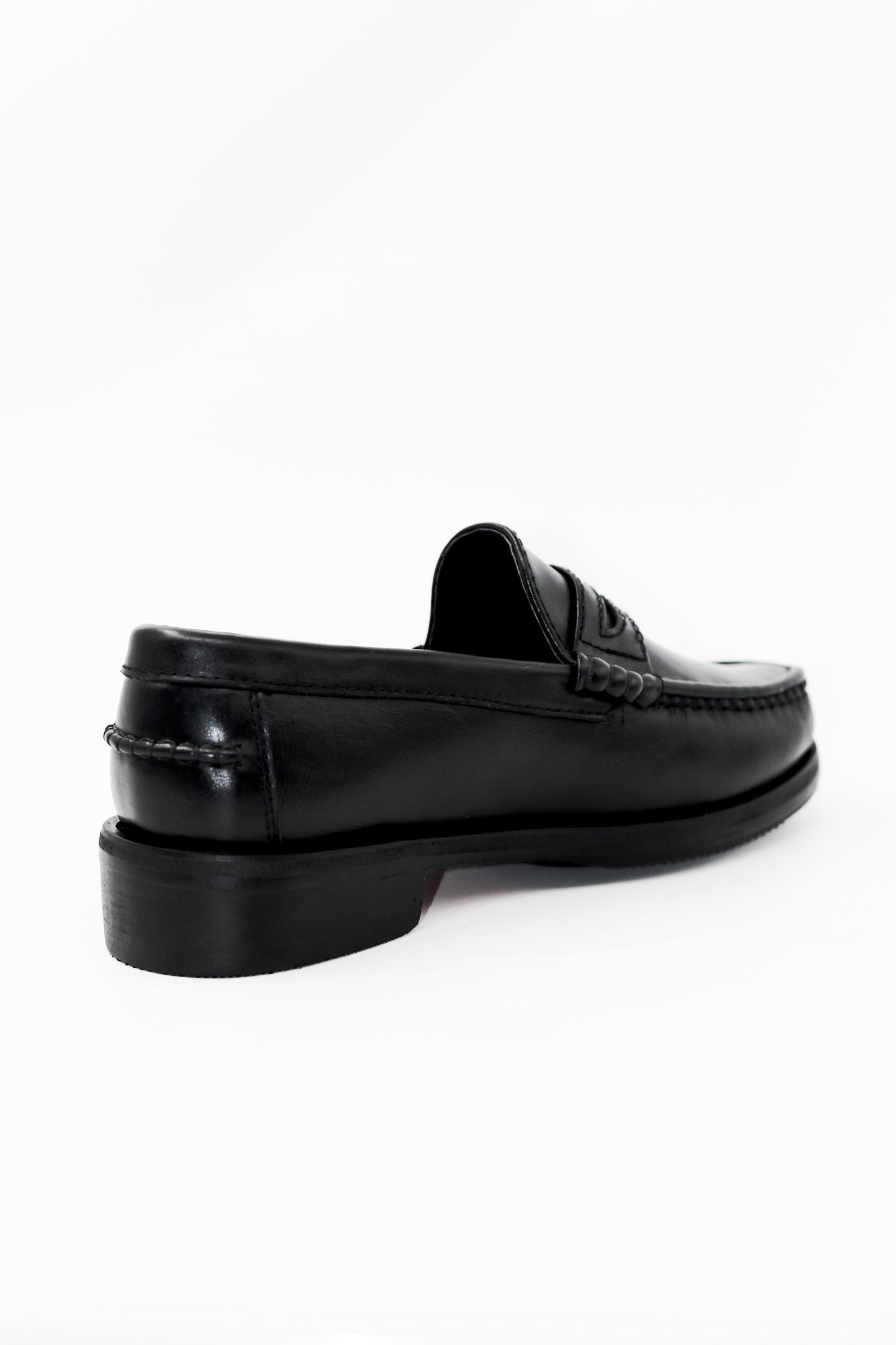 “J.M.” PENNY LOAFERS in NOIR BLACK