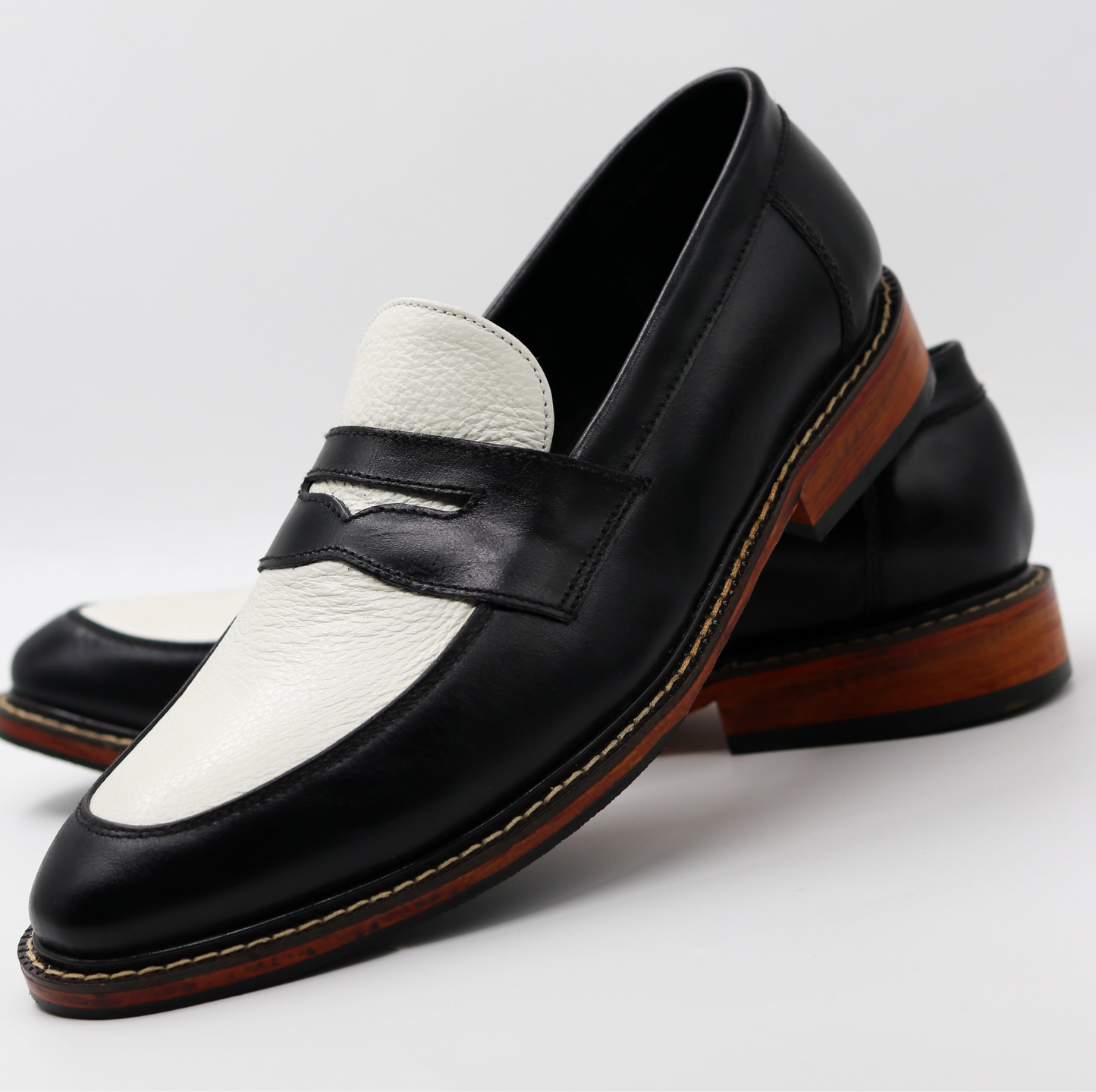 Nico Two Tone Loafers in Noirwood