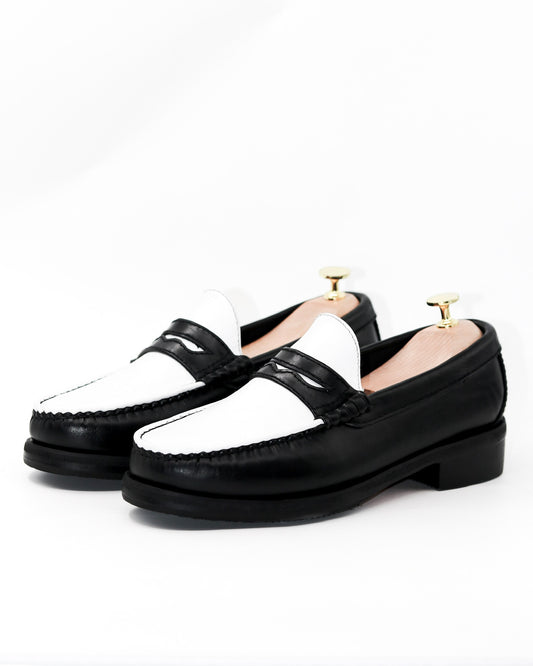 GRANDEUR “J.M.” PENNY LOAFERS in TWO-TONE BLACK & WHITE