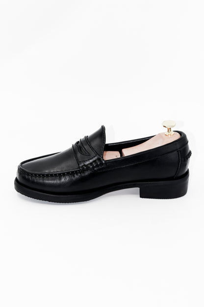 GRANDEUR “J.M.” PENNY LOAFERS in NOIR BLACK