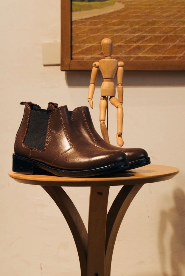 (READY TO SHIP) ANTOINE CHELSEA BOOTS IN BROWN
