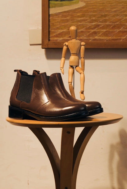 (READY TO SHIP) ANTOINE CHELSEA BOOTS IN BROWN