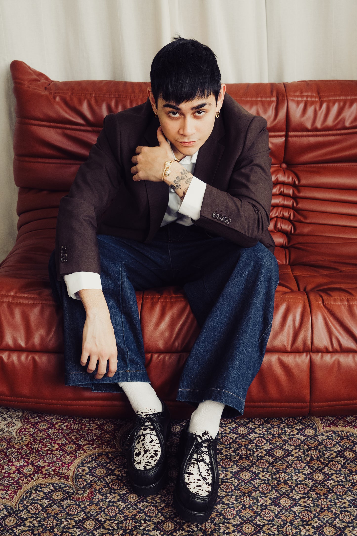 “La Vache” Noir Derby Moc-Toe