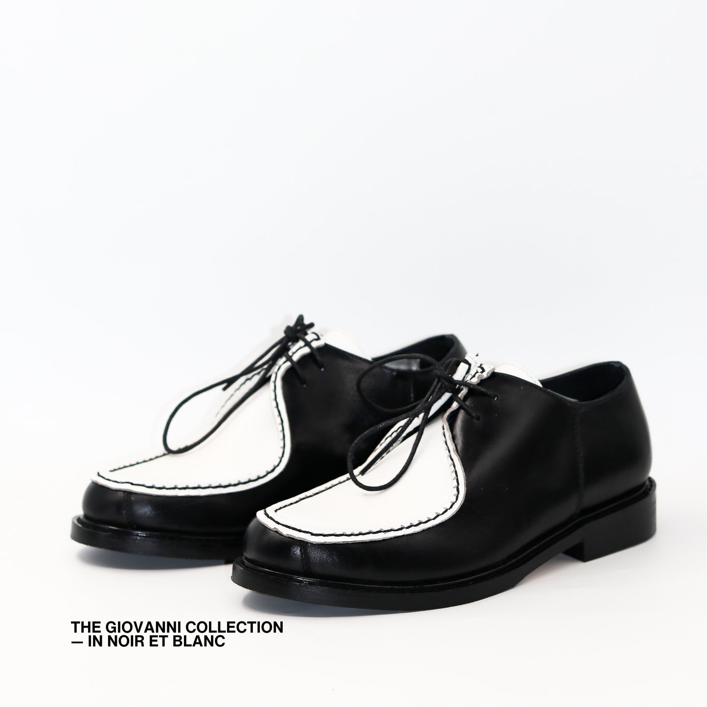 Giovanni Derby Shoes in Noir et Blanc