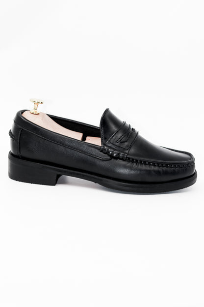 GRANDEUR “J.M.” PENNY LOAFERS in NOIR BLACK